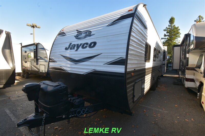 2024 Jayco Jay Flight SLX 260BHW   - Photo 7 - Rocklin, CA 95677