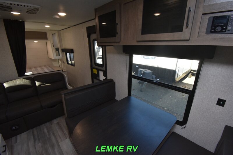 2024 Jayco Jay Flight SLX 260BHW   - Photo 12 - Rocklin, CA 95677