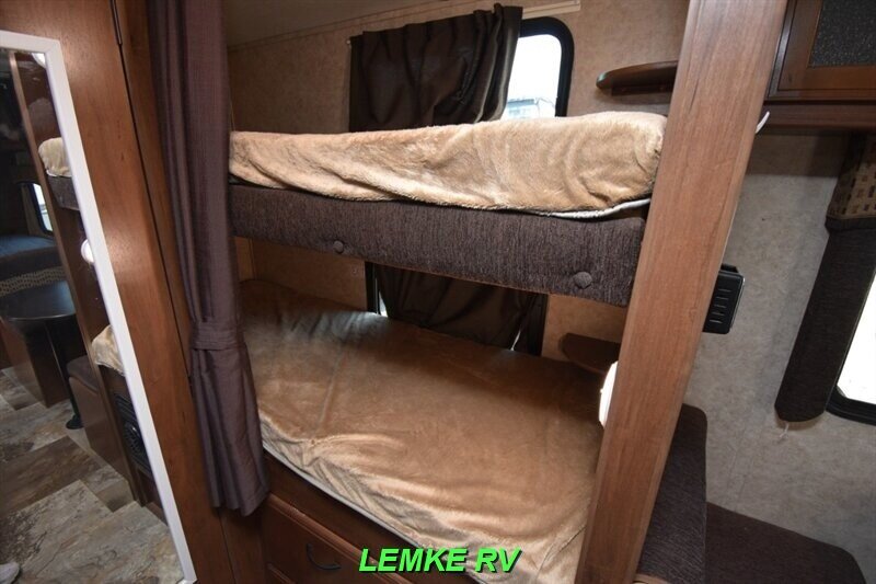 2016 Jayco Jay Feather 19BH   - Photo 17 - Rocklin, CA 95677