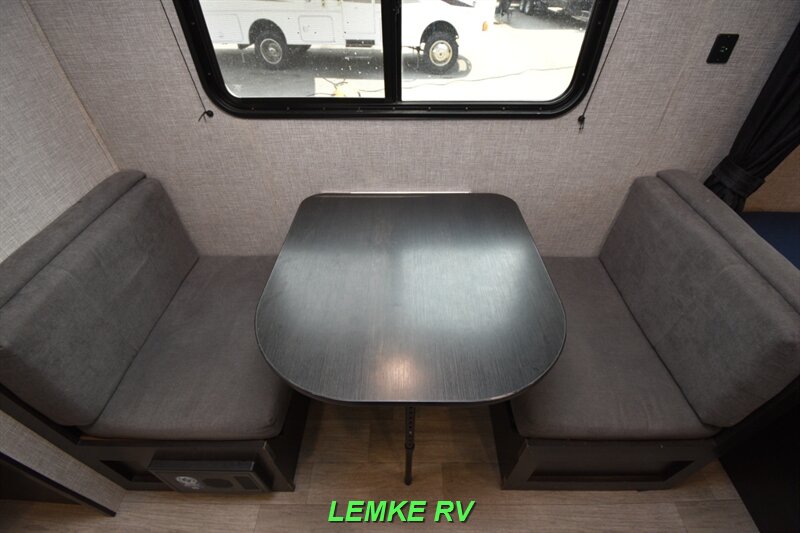 2023 Jayco Jay Flight SLX 174BH   - Photo 15 - Rocklin, CA 95677