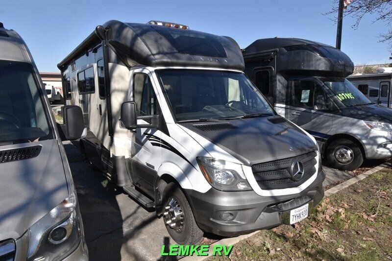 2015 Itasca Navion 24G   - Photo 1 - Rocklin, CA 95677