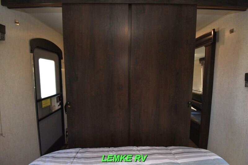 2019 Starcraft Autumn Ridge 26BHS   - Photo 19 - Rocklin, CA 95677