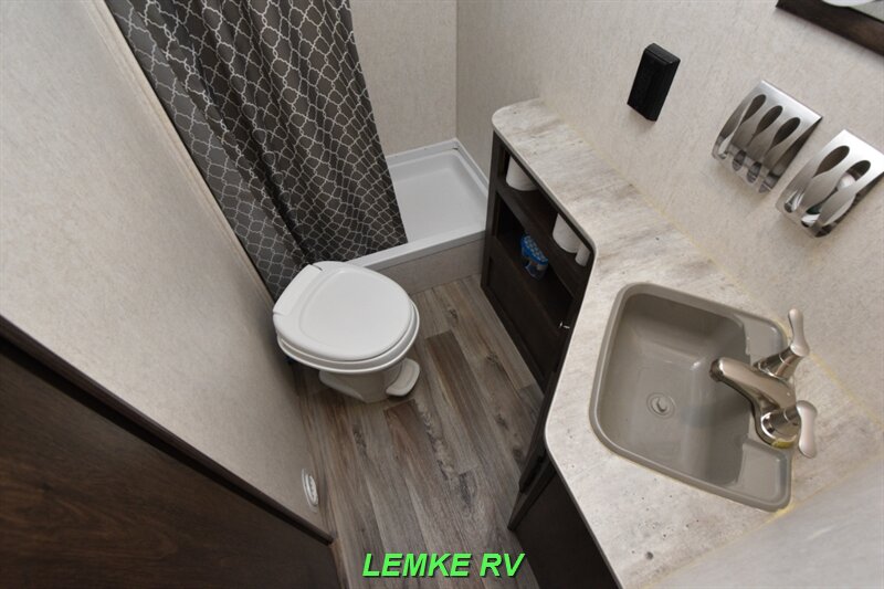 2019 Starcraft Autumn Ridge 26BHS   - Photo 20 - Rocklin, CA 95677