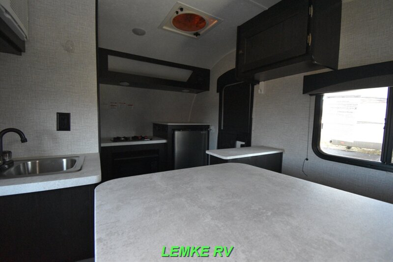 2022 Braxton Creek Bushwacker 15FK   - Photo 18 - Rocklin, CA 95677