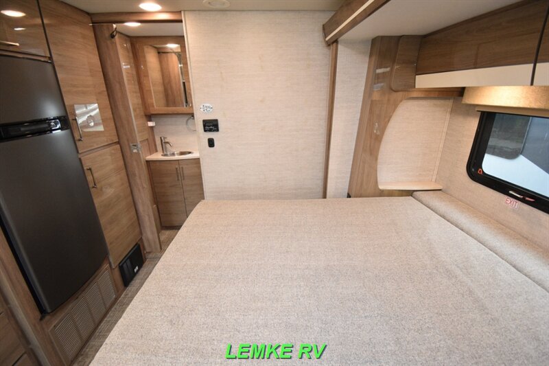 2020 Entegra Qwest 24R   - Photo 18 - Rocklin, CA 95677