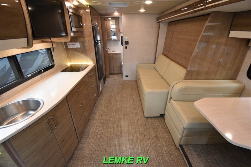 2020 Entegra Qwest 24R   - Photo 2 - Rocklin, CA 95677