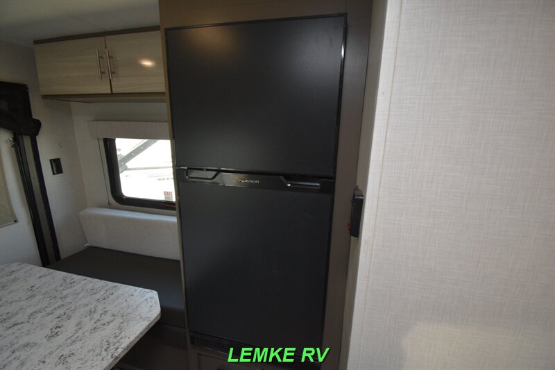 2023 K-Z RV Escape E17 Hatch   - Photo 14 - Rocklin, CA 95677