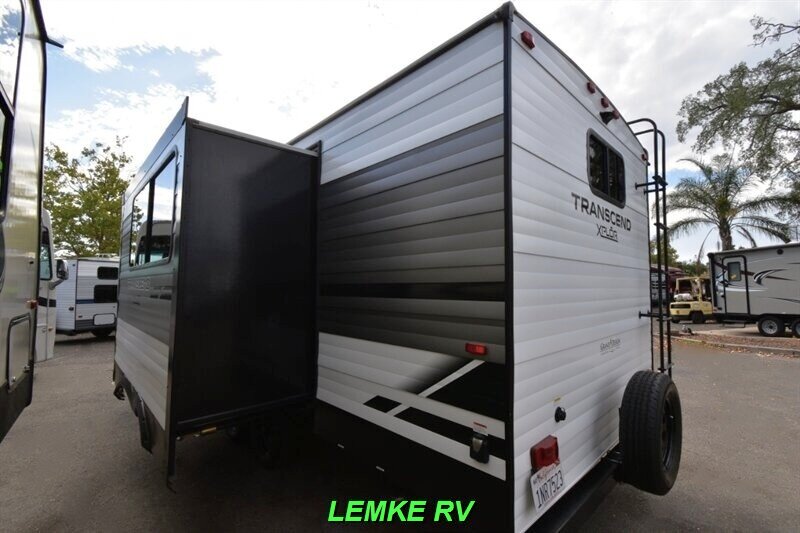 2021 Grand Design Transcend Xplor 221RB   - Photo 7 - Rocklin, CA 95677