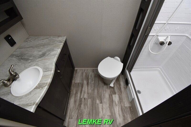 2021 Grand Design Transcend Xplor 221RB   - Photo 20 - Rocklin, CA 95677