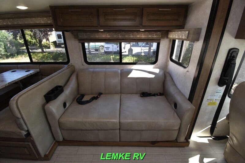 2019 Forest River FR3 30DS   - Photo 12 - Rocklin, CA 95677