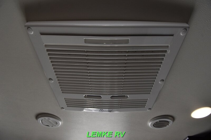 2019 Forest River FR3 30DS   - Photo 26 - Rocklin, CA 95677