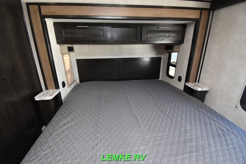 2019 Forest River FR3 30DS   - Photo 17 - Rocklin, CA 95677