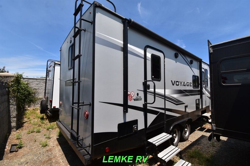 2020 Winnebago Voyage 2427RB   - Photo 8 - Rocklin, CA 95677