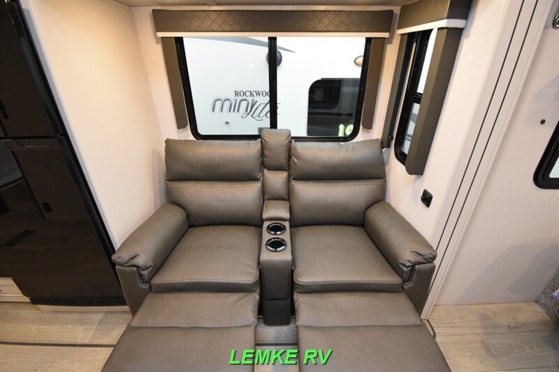 2024 Keystone Cougar 22MLSWE   - Photo 22 - Rocklin, CA 95677