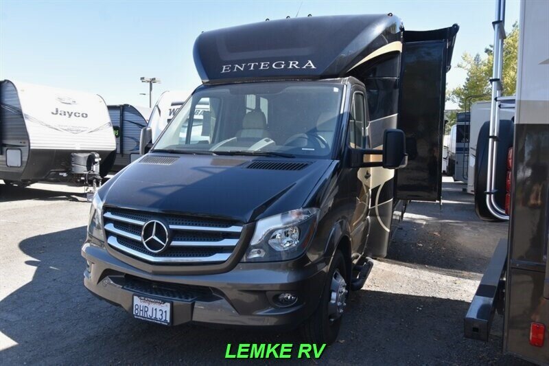 2019 Entegra Qwest 24K   - Photo 6 - Rocklin, CA 95677