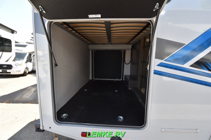 2023 Coachmen Cross Trail 20XG   - Photo 9 - Rocklin, CA 95677