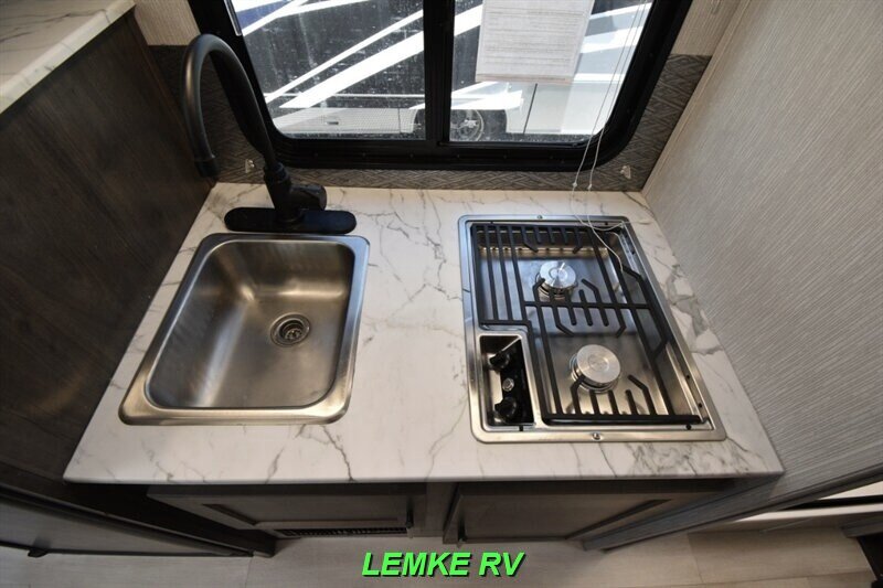 2023 Coachmen Cross Trail 20XG   - Photo 23 - Rocklin, CA 95677