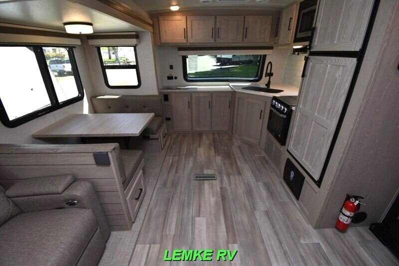 2023 Forest River Rockwood Ultra Lite 2608BS  