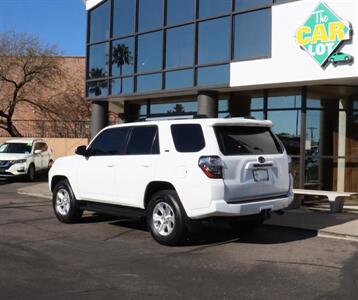 2020 Toyota 4Runner SR5 Premium  4x4 - Photo 7 - Tucson, AZ 85712