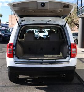 2014 Jeep Patriot Limited   - Photo 12 - Tucson, AZ 85712