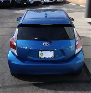 2016 Toyota Prius c Two   - Photo 9 - Tucson, AZ 85712