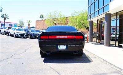2013 Dodge Challenger SXT Plus   - Photo 10 - Tucson, AZ 85712