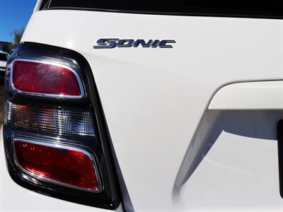 2019 Chevrolet Sonic LT Auto  w/1SD - Photo 13 - Tucson, AZ 85712