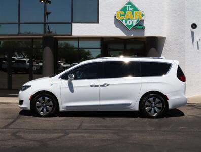 2018 Chrysler Pacifica Hybrid Limited   - Photo 5 - Tucson, AZ 85712