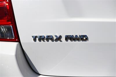 2018 Chevrolet Trax Premier  AWD - Photo 12 - Tucson, AZ 85712