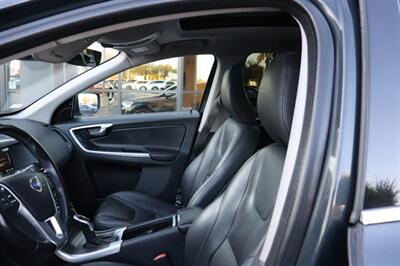 2015 Volvo XC60 T6 Drive-E Platinum  (midyear release) - Photo 36 - Tucson, AZ 85712