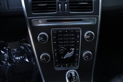 2015 Volvo XC60 T6 Drive-E Platinum  (midyear release) - Photo 40 - Tucson, AZ 85712