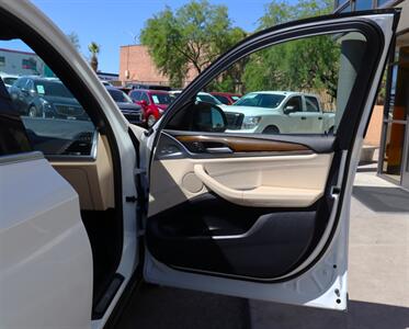 2018 BMW X3 xDrive30i  AWD - Photo 31 - Tucson, AZ 85712