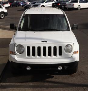 2014 Jeep Patriot Altitude Edition   - Photo 17 - Tucson, AZ 85712
