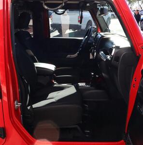 2014 Jeep Wrangler Unlimited Rubicon  4X4 - Photo 43 - Tucson, AZ 85712