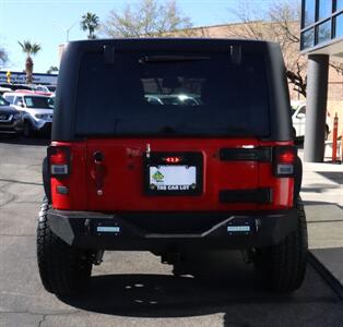 2014 Jeep Wrangler Unlimited Rubicon  4X4 - Photo 11 - Tucson, AZ 85712