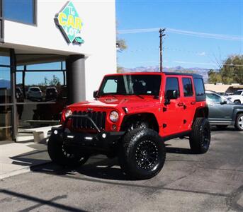 2014 Jeep Wrangler Unlimited Rubicon  4X4 - Photo 2 - Tucson, AZ 85712
