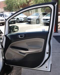 2018 Ford EcoSport SE  AWD - Photo 21 - Tucson, AZ 85712