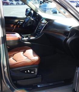 2017 Cadillac Escalade ESV Premium Luxury  4x4 - Photo 33 - Tucson, AZ 85712