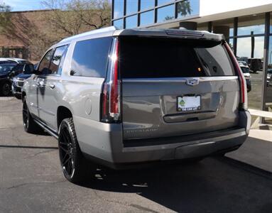 2017 Cadillac Escalade ESV Premium Luxury  4x4 - Photo 8 - Tucson, AZ 85712