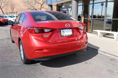 2017 Mazda Mazda3 Sport   - Photo 8 - Tucson, AZ 85712