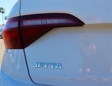 2021 Volkswagen Jetta S   - Photo 14 - Tucson, AZ 85712