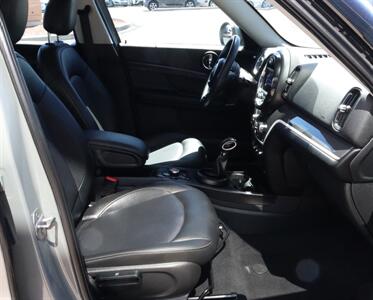 2019 MINI Countryman Plug-in Hybrid Cooper SE ALL4  AWD - Photo 27 - Tucson, AZ 85712