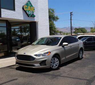 2019 Ford Fusion S   - Photo 2 - Tucson, AZ 85712