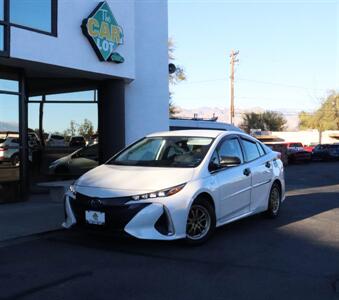 2020 Toyota Prius Prime LE   - Photo 2 - Tucson, AZ 85712