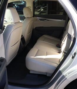 2019 Cadillac XT5 Premium Luxury   - Photo 32 - Tucson, AZ 85712