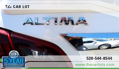 2017 Nissan Altima 2.5 SR   - Photo 15 - Tucson, AZ 85712