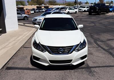 2017 Nissan Altima 2.5 SR   - Photo 23 - Tucson, AZ 85712