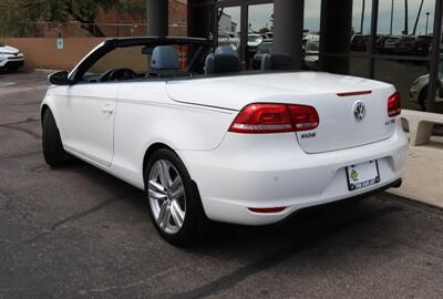 2014 Volkswagen Eos Executive SULEV   - Photo 25 - Tucson, AZ 85712