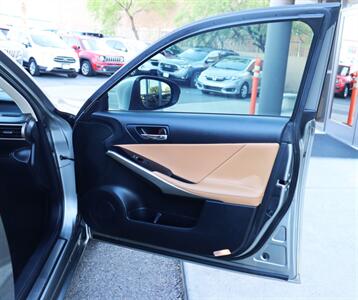 2014 Lexus IS 250   - Photo 28 - Tucson, AZ 85712
