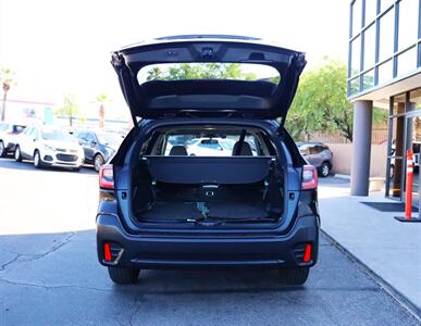 2020 Subaru Outback Premium  AWD - Photo 15 - Tucson, AZ 85712